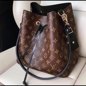 Louis Vuitton NeoNoe